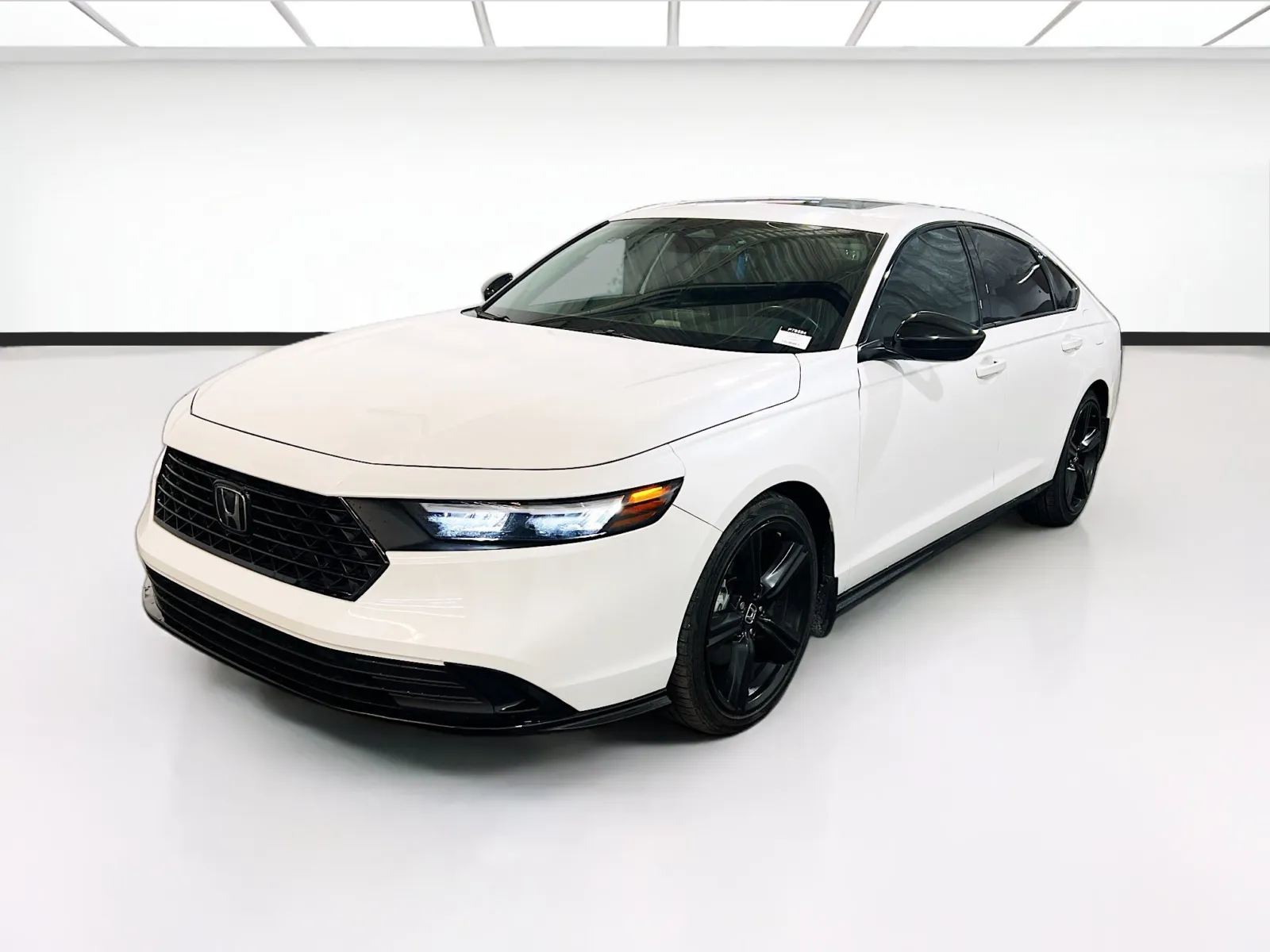 White 2025 Honda Accord Hybrid Sport-L for sale in Chandler, AZ