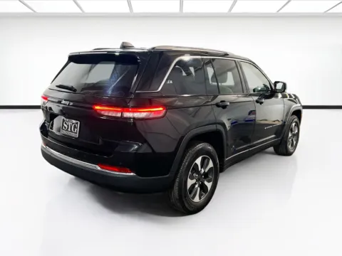 More photos of 2022 Jeep Grand Cherokee 4xe at STG Chandler, AZ