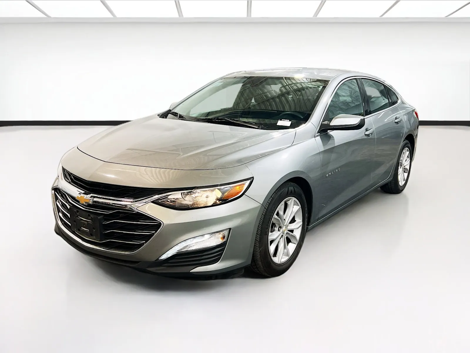 Gray 2024 Chevrolet Malibu LT for sale in Chandler, AZ