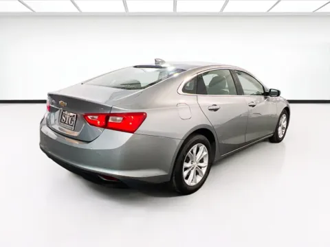 More photos of 2024 Chevrolet Malibu LT at STG Chandler, AZ