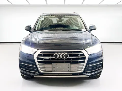 Photos of 2018 Audi Q5 2.0T Premium for sale in Chandler, AZ at STG Chandler