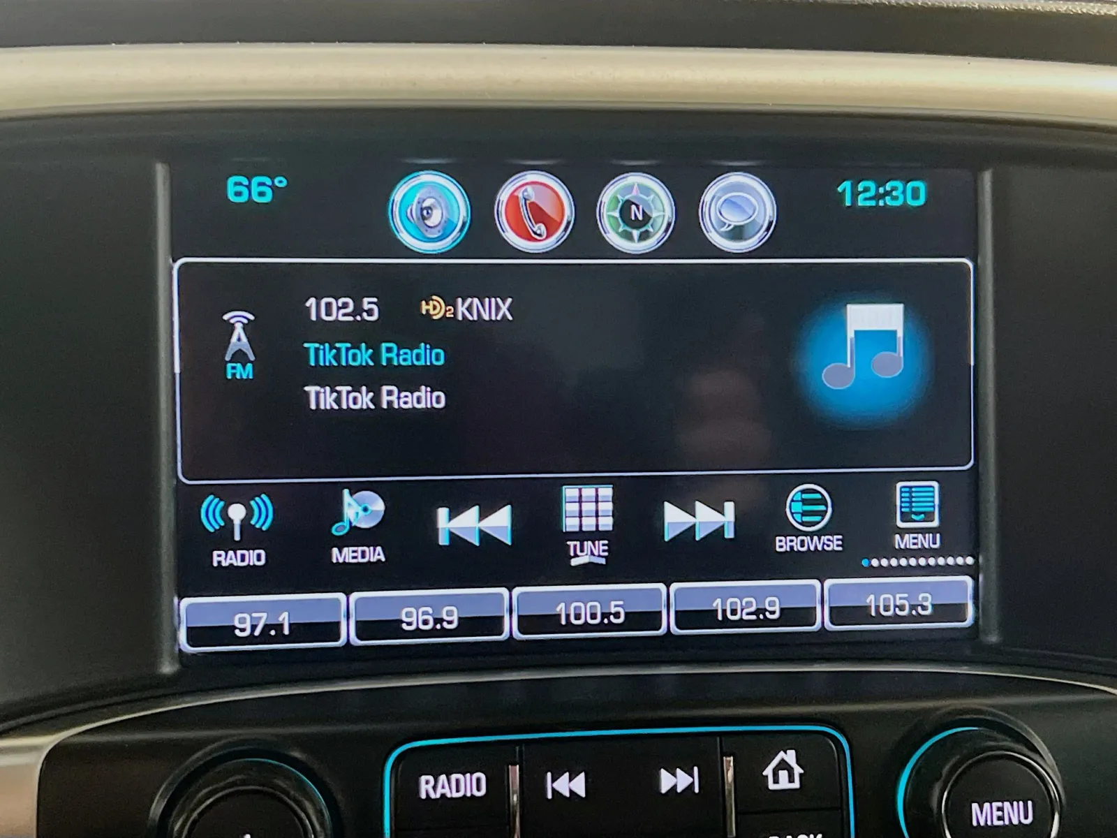 2018 GMC Sierra 1500 SLT - Photo 11