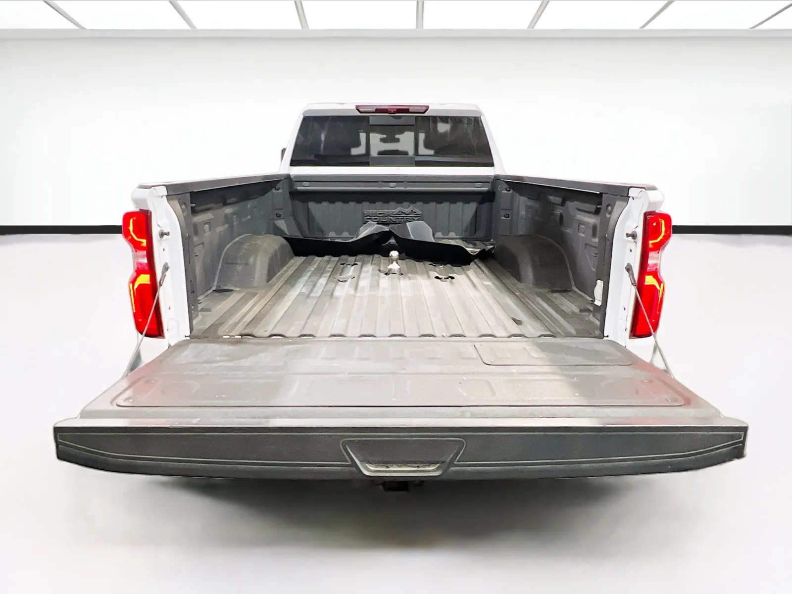 2022 Chevrolet Silverado 2500HD High Country - Photo 21
