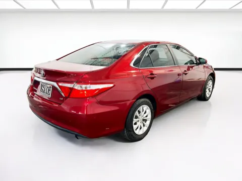 More photos of 2017 Toyota Camry LE at STG Chandler, AZ
