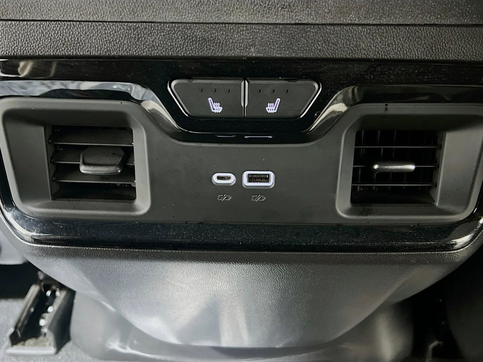 2022 GMC Sierra 1500 AT4 - Photo 18