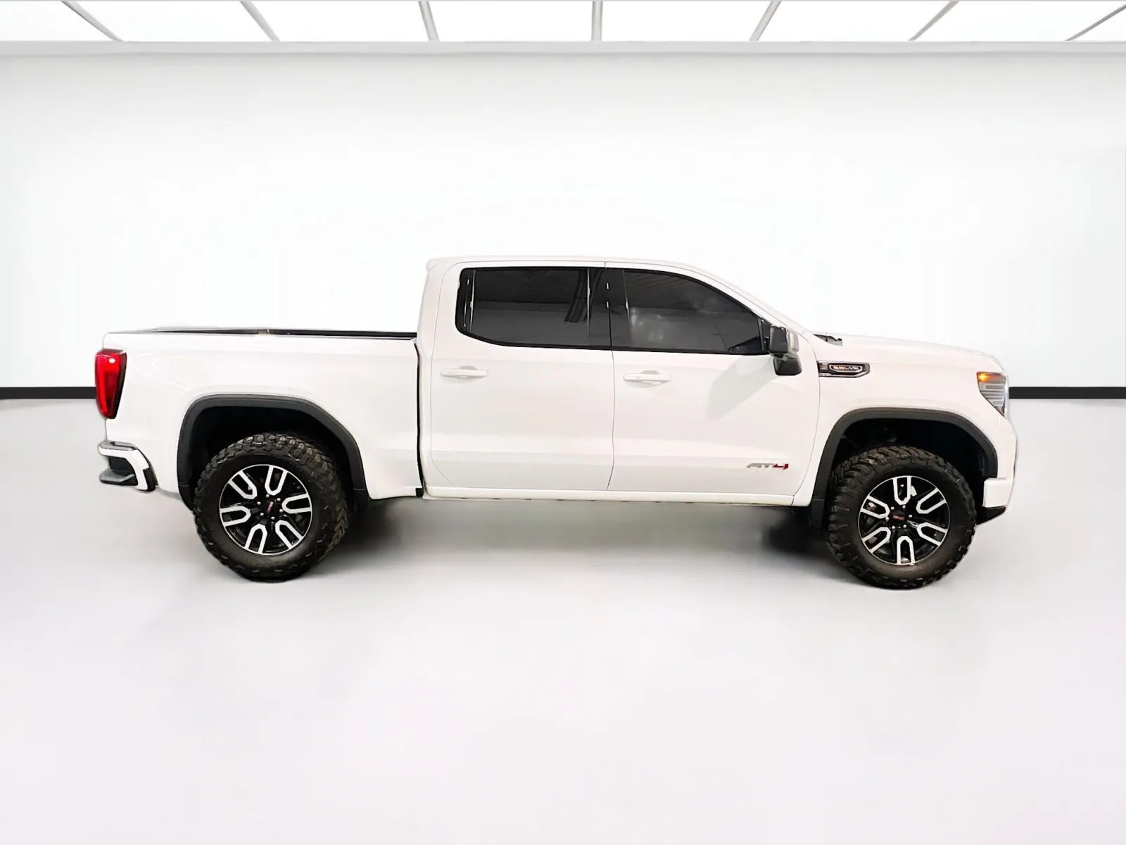 2022 GMC Sierra 1500 AT4 - Photo 23