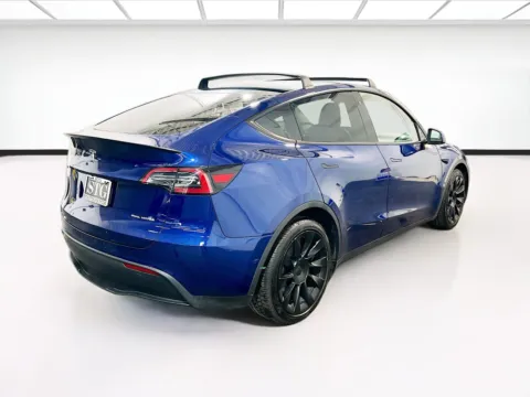 More photos of 2022 Tesla Model Y Long Range at STG Chandler, AZ