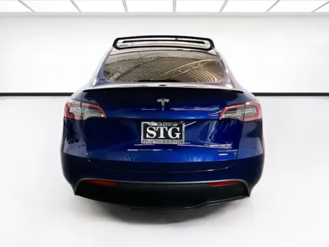 More photos of 2022 Tesla Model Y Long Range at STG Chandler, AZ