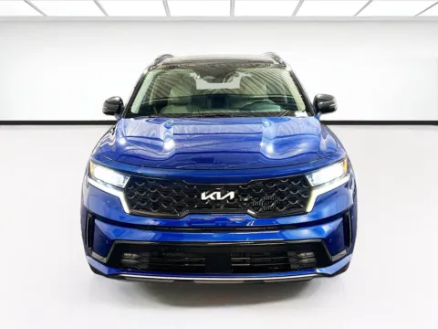 Photos of 2022 Kia Sorento SX Prestige for sale in Chandler, AZ at STG Chandler
