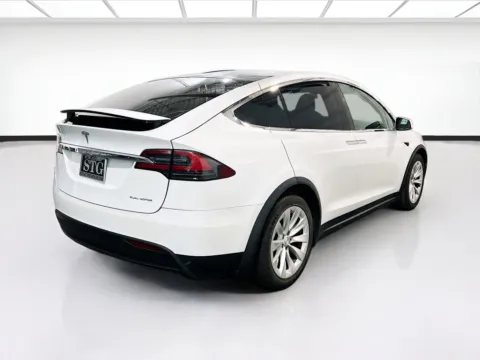 More photos of 2020 Tesla Model X Long Range at STG Chandler, AZ