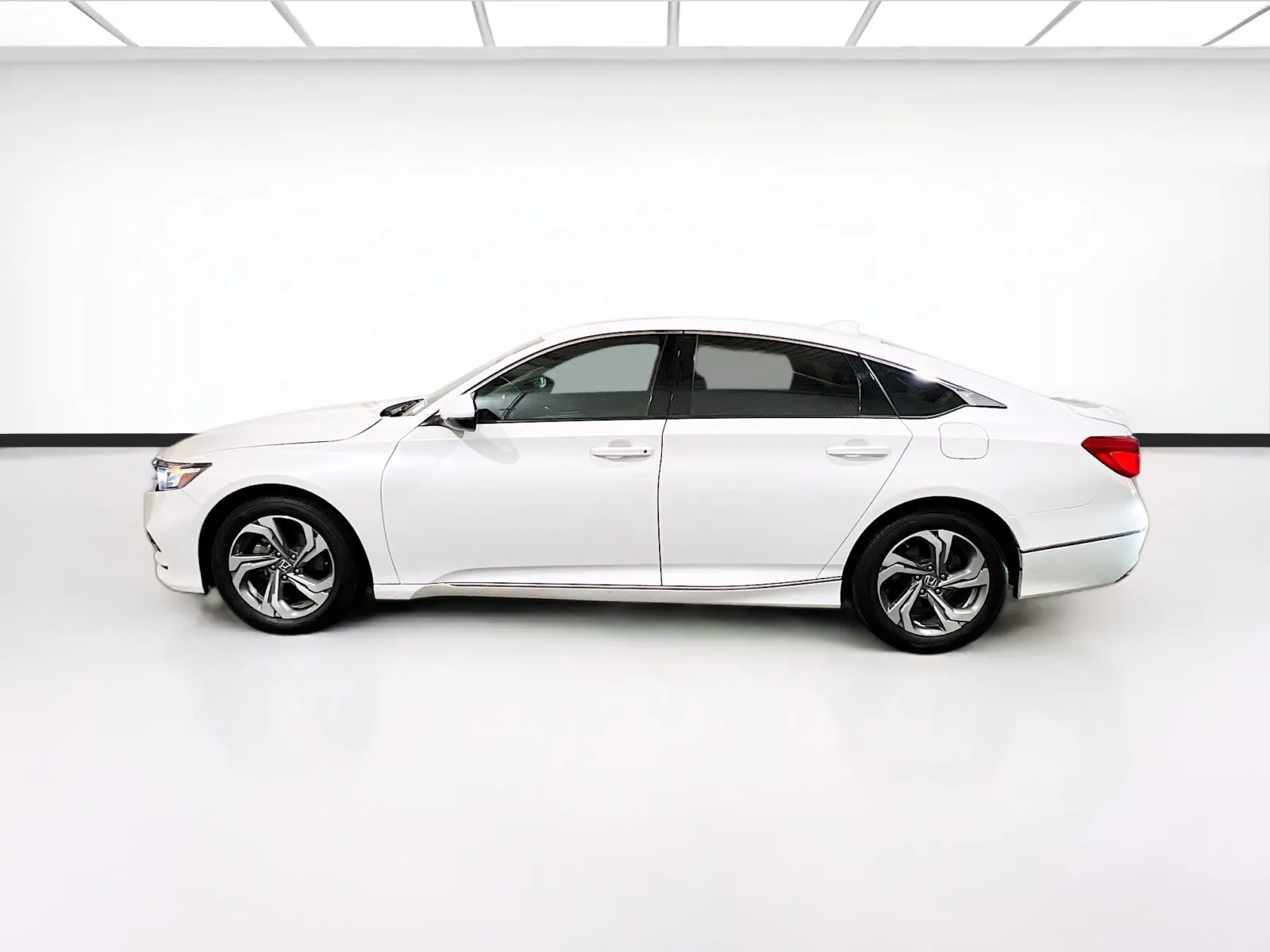 2018 Honda Accord EX-L - Photo 23