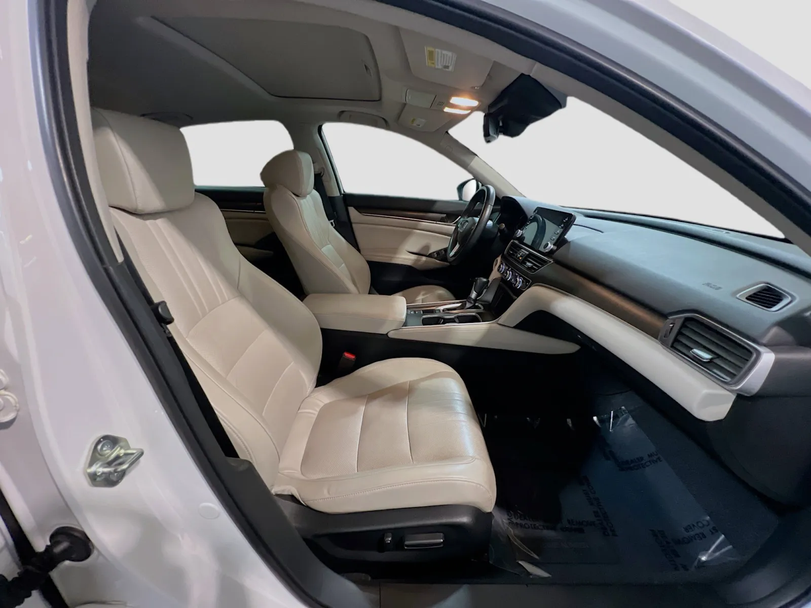 2018 Honda Accord EX-L - Photo 21