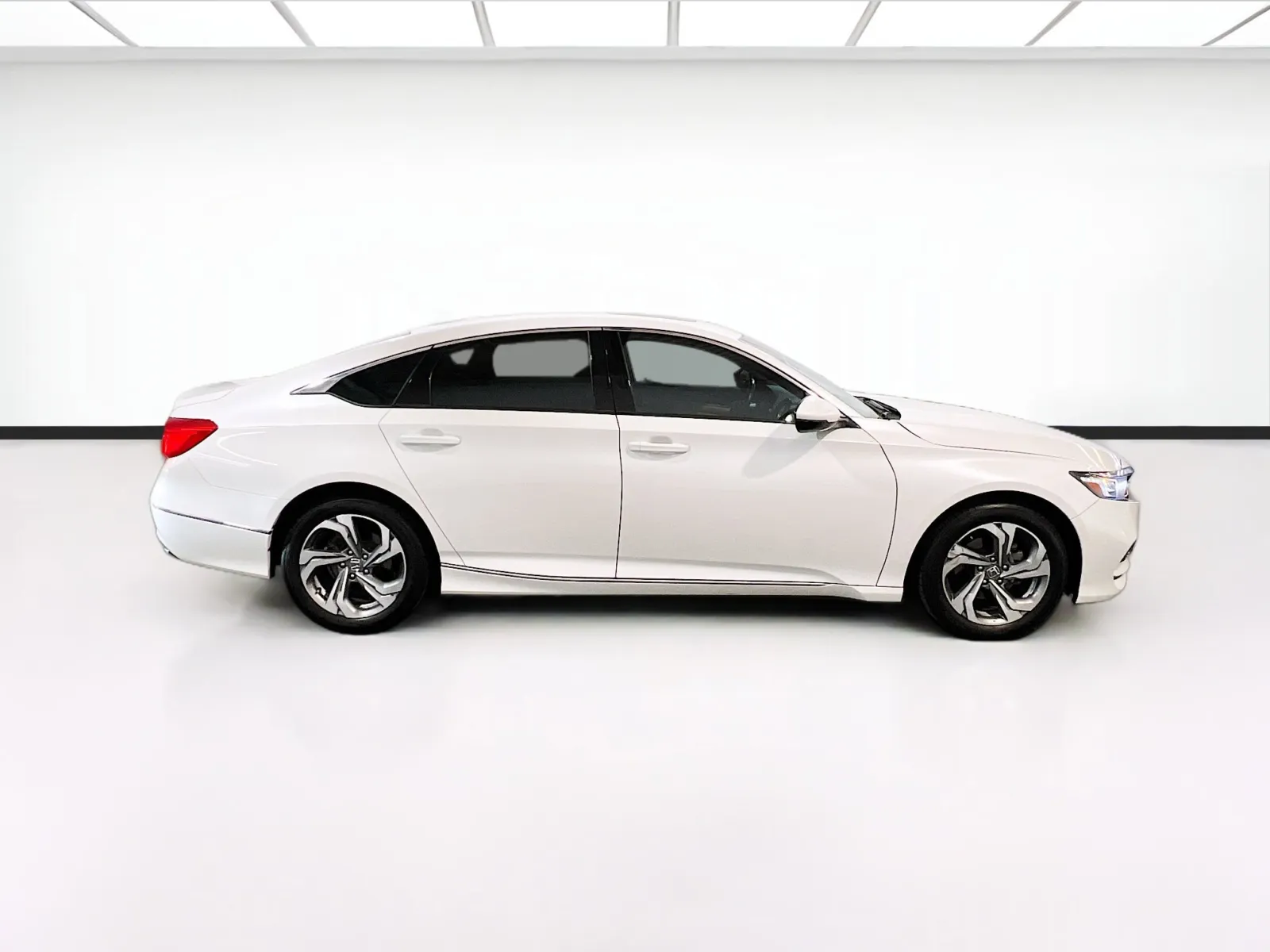 2018 Honda Accord EX-L - Photo 24