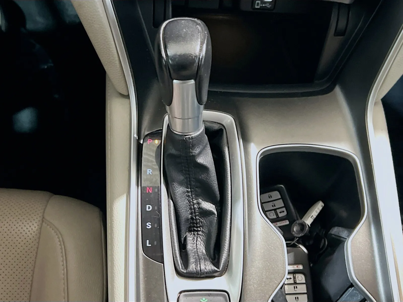 2018 Honda Accord EX-L - Photo 12