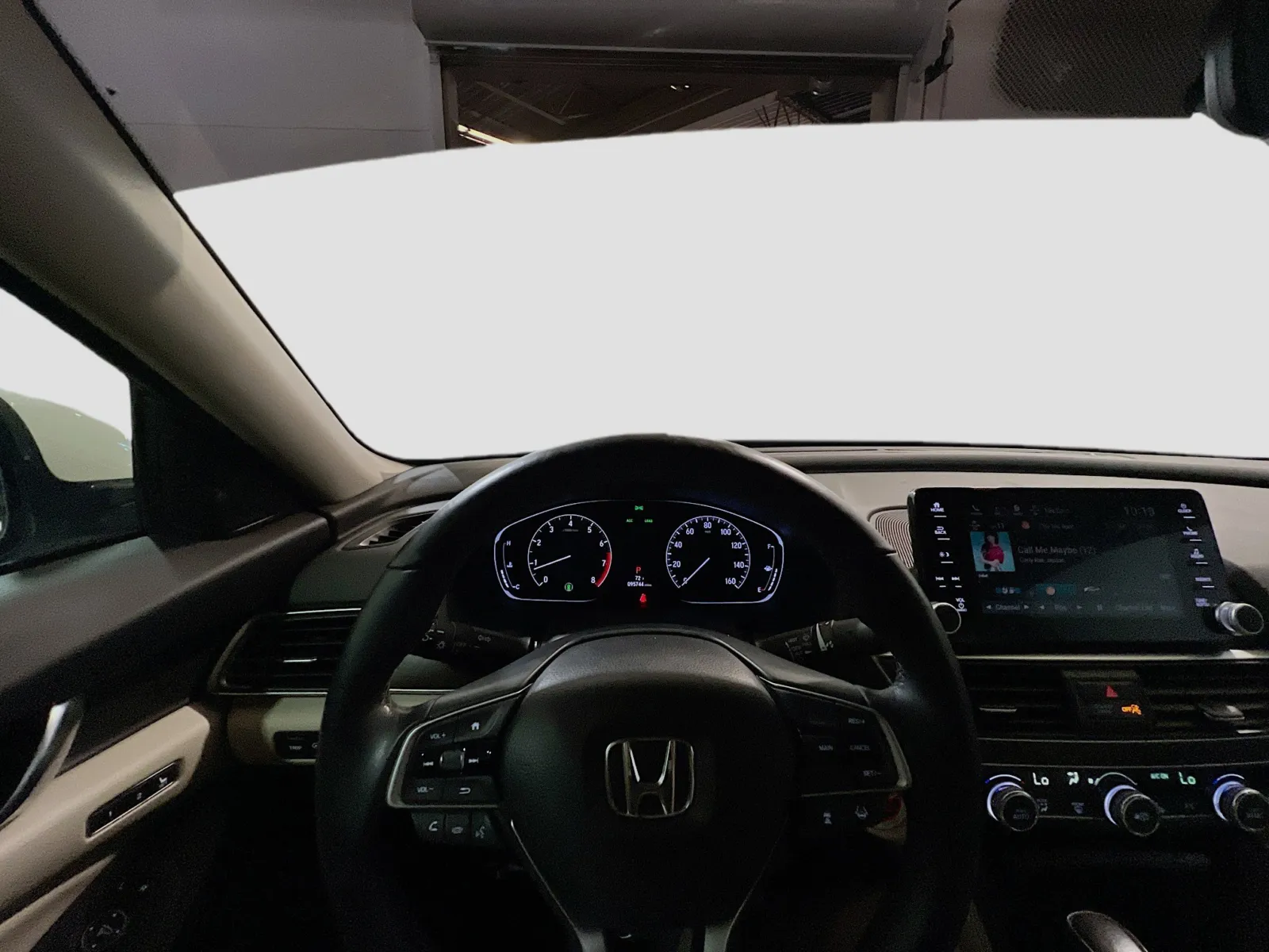 2018 Honda Accord EX-L - Photo 7