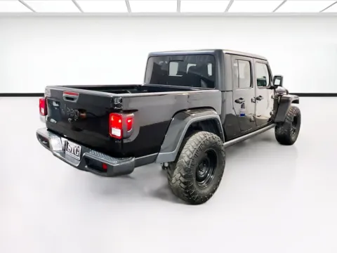 More photos of 2022 Jeep Gladiator Willys at STG Chandler, AZ