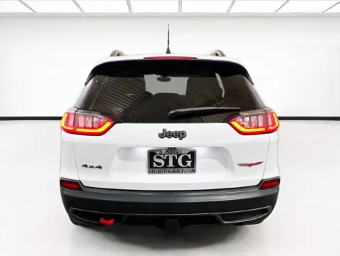 More photos of 2019 Jeep Cherokee Trailhawk at STG Chandler, AZ