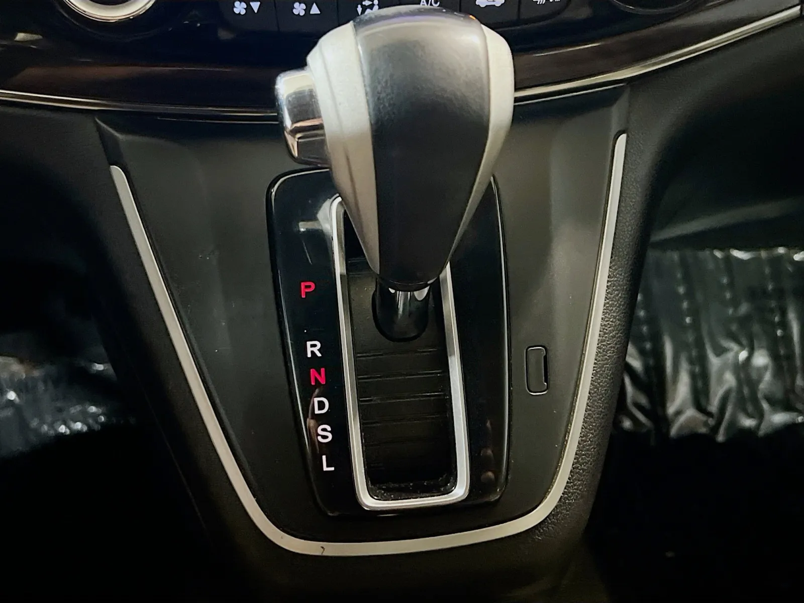 2016 Honda CR-V Touring - Photo 13