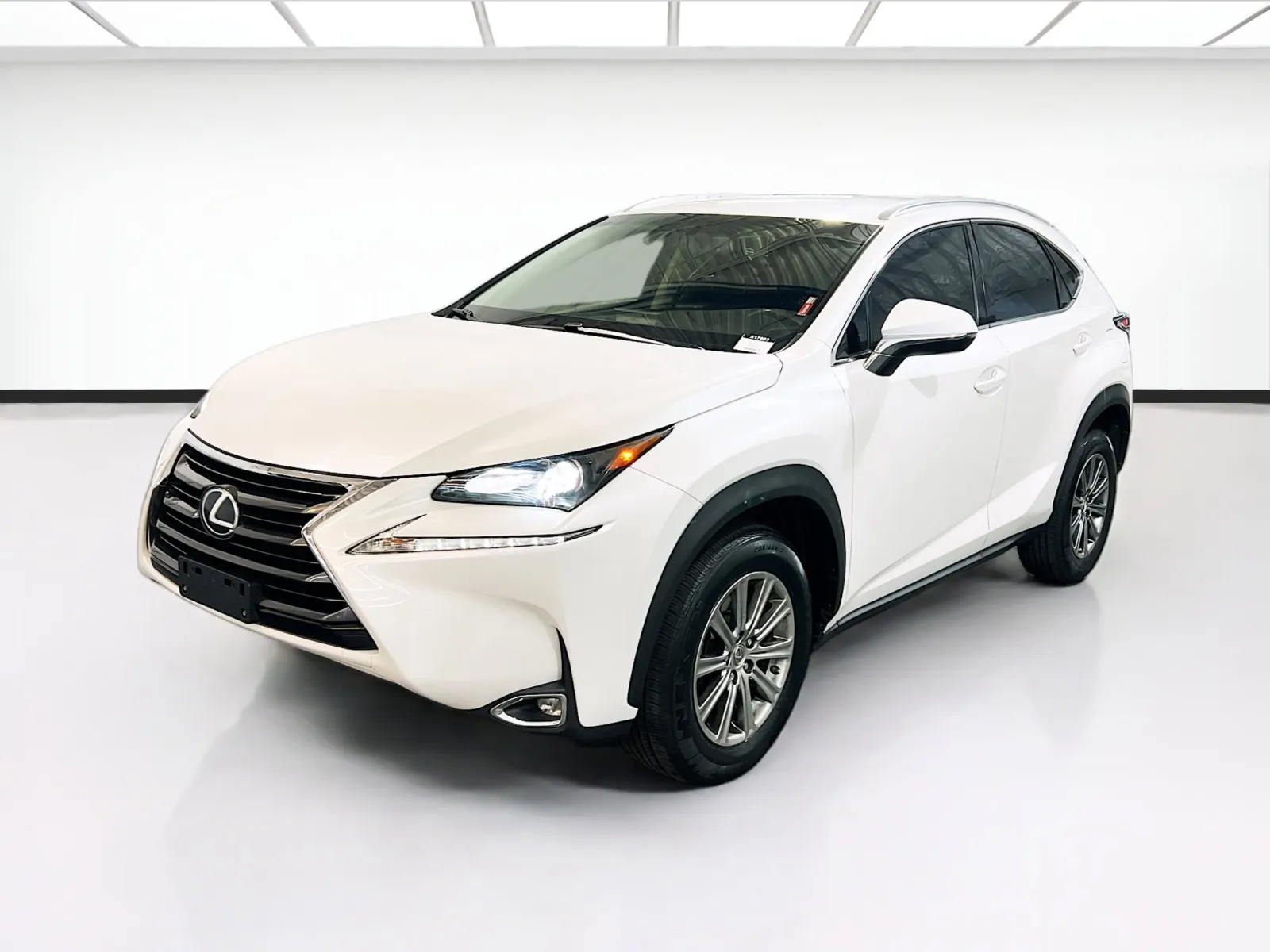 2016 Lexus NX 350 200t 4x2's photo