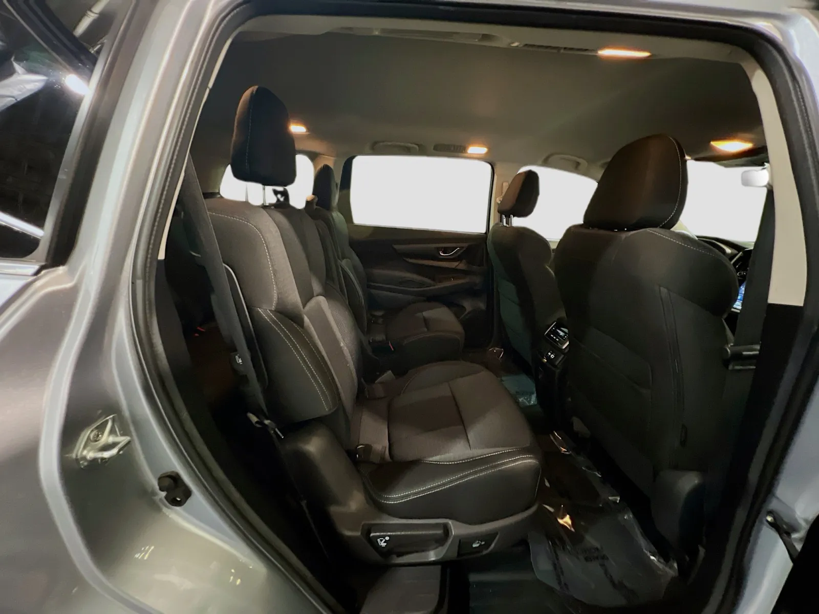 2024 Subaru Ascent Premium - Photo 19