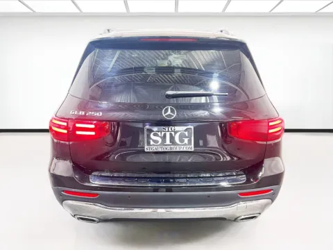 More photos of 2024 Mercedes-Benz GLB 250 at STG Chandler, AZ