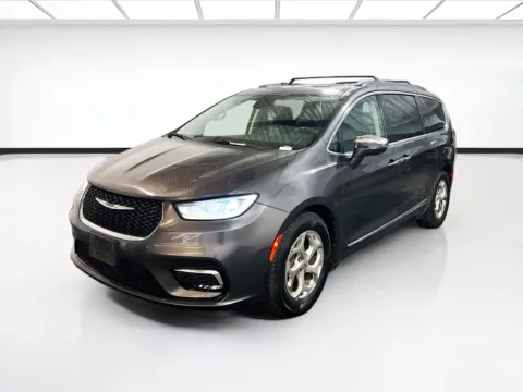 Gray 2022 Chrysler Pacifica Limited for sale in Chandler, AZ