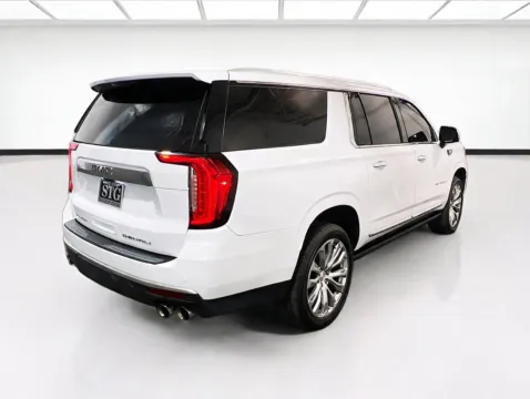 More photos of 2022 GMC Yukon XL Denali at STG Chandler, AZ