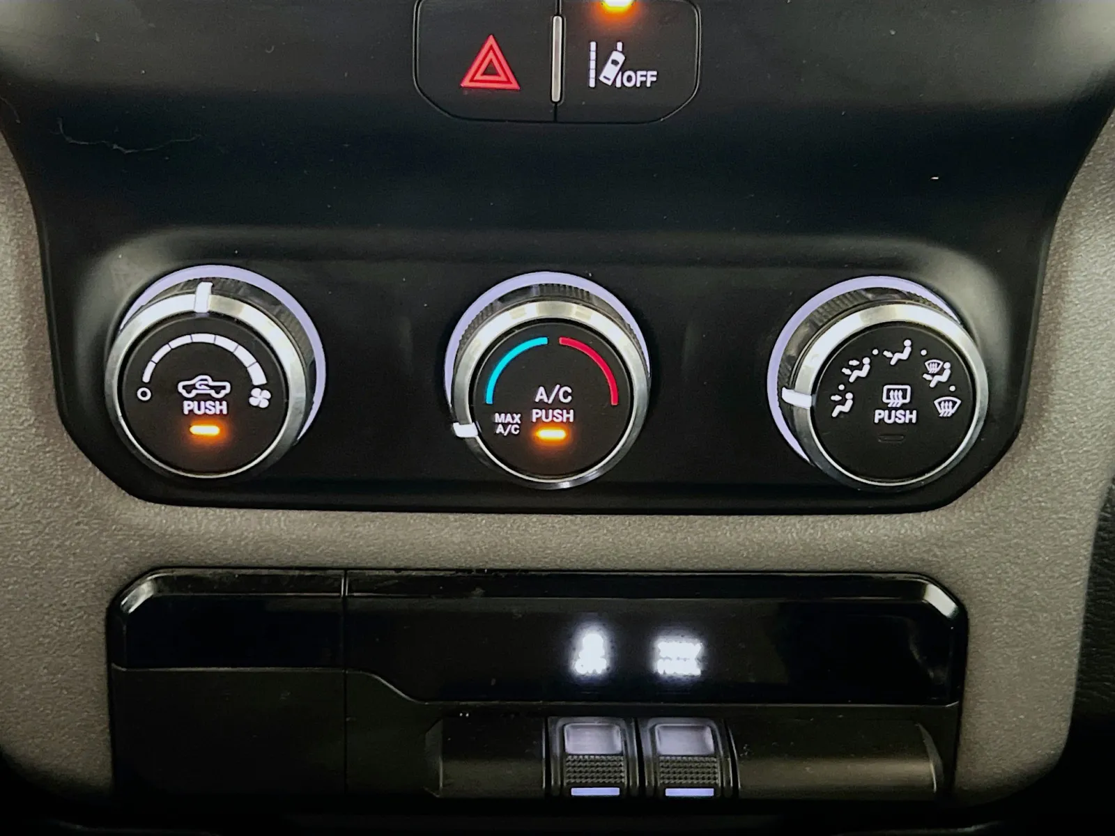 2021 RAM Ram 1500 Pickup Tradesman - Photo 11