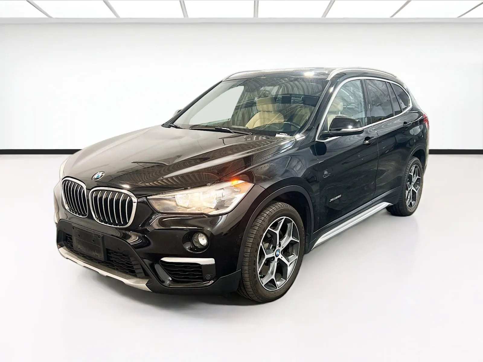 Black 2017 BMW X1 xDrive28i for sale in Chandler, AZ