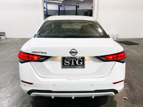 More photos of 2021 Nissan Sentra S at STG Chandler, AZ