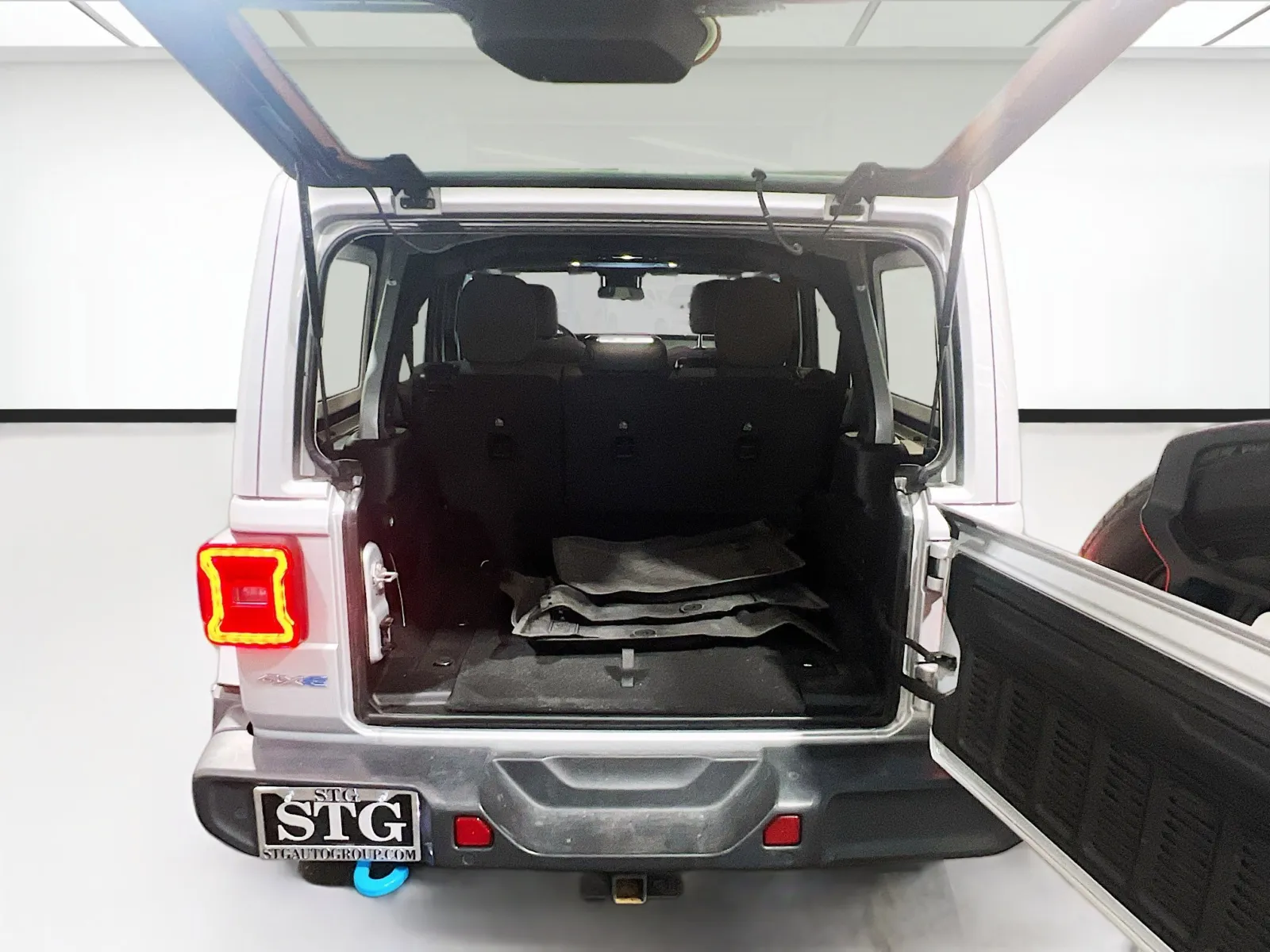 2024 Jeep Wrangler 4xe Sahara 4XE - Photo 18