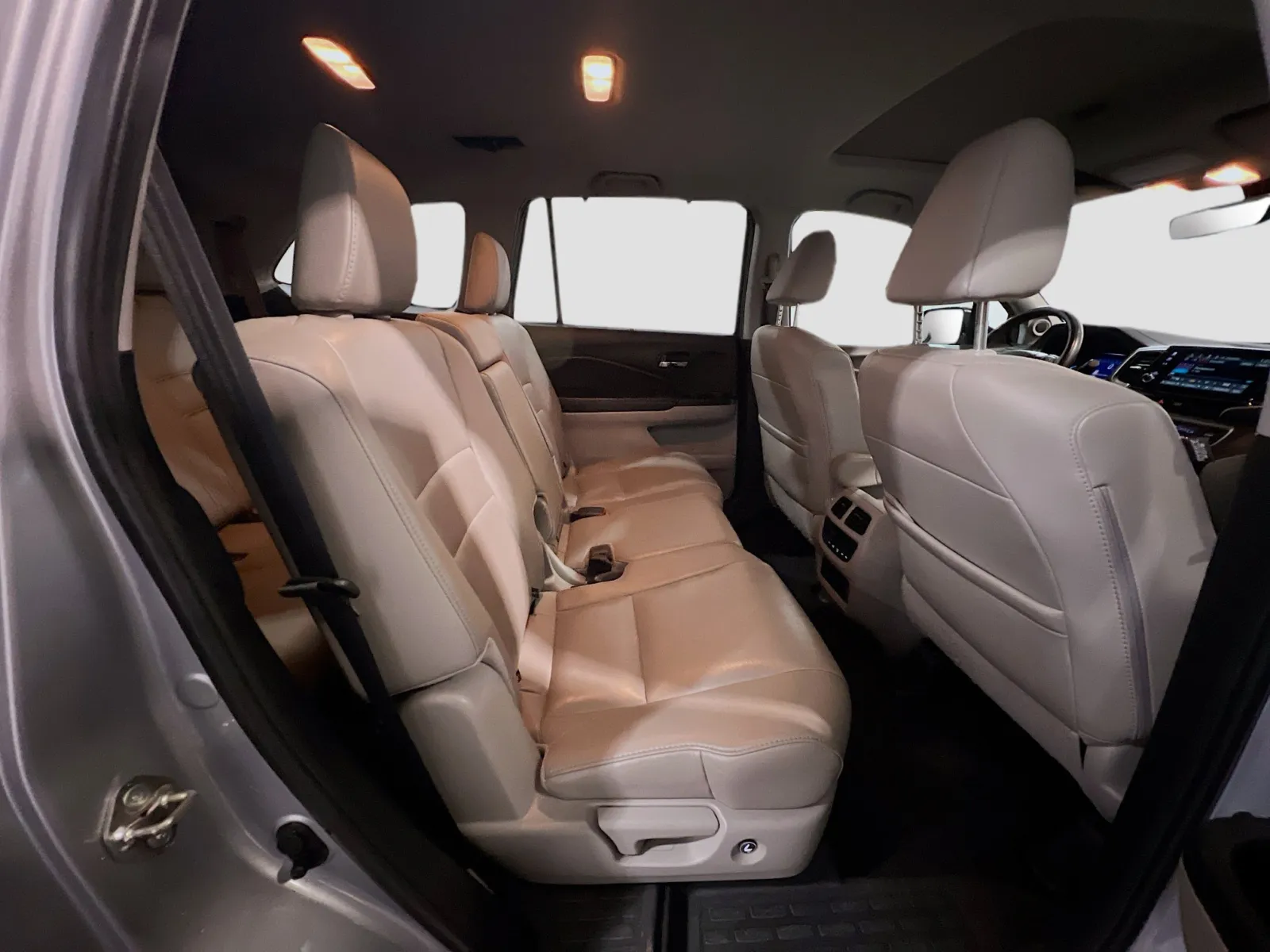 2019 Honda Pilot EX-L - Photo 20