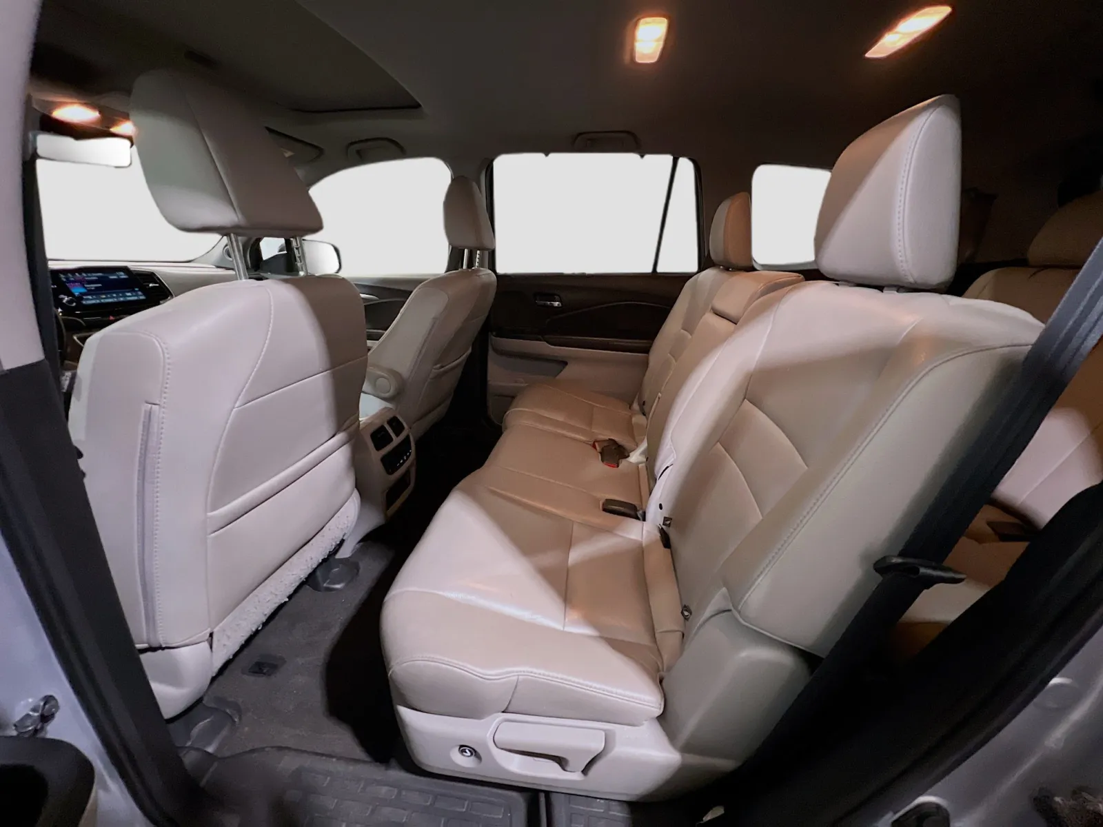 2019 Honda Pilot EX-L - Photo 17