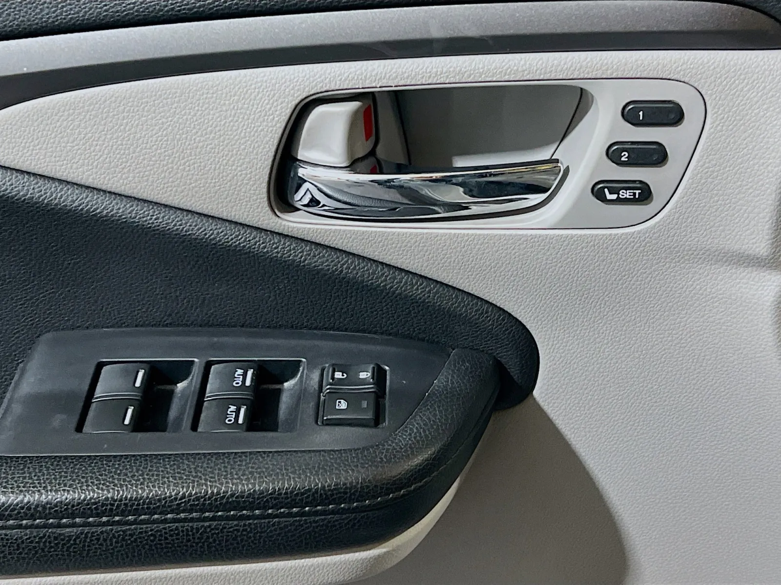 2019 Honda Pilot EX-L - Photo 13