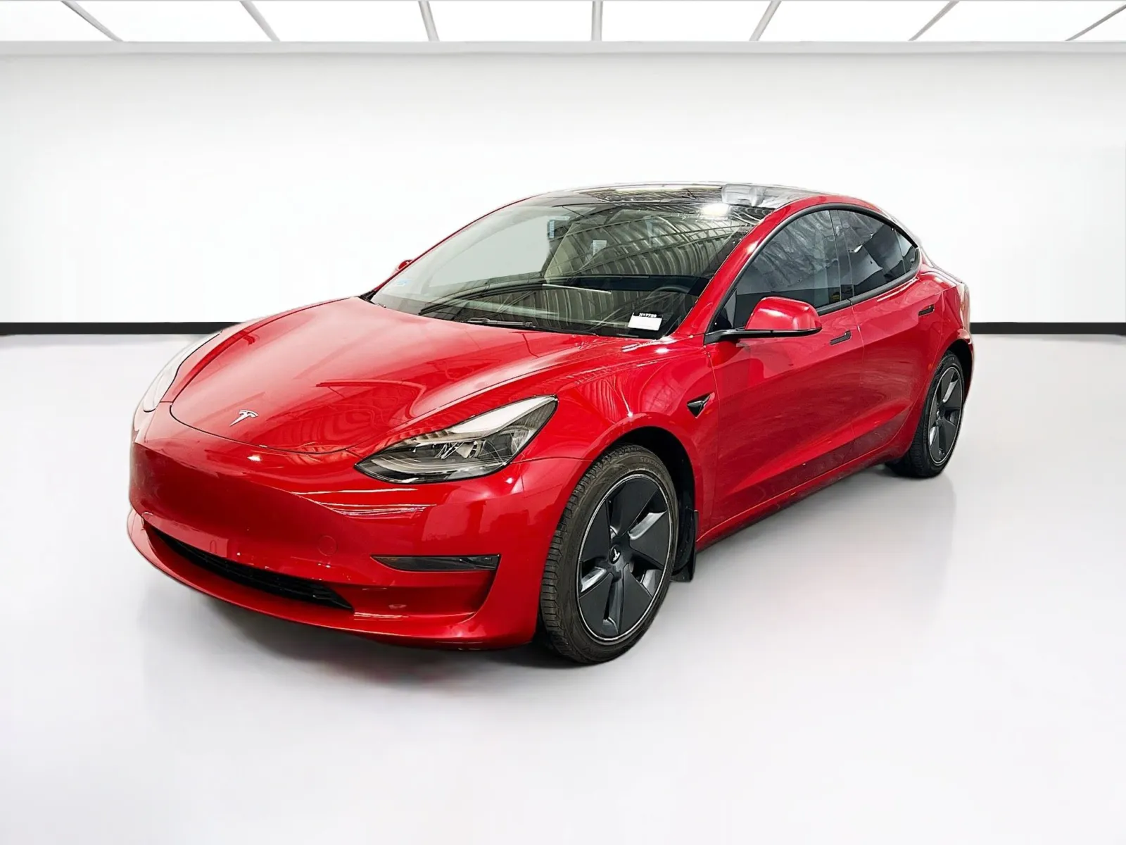 2023 Tesla Model 3 -'s photo