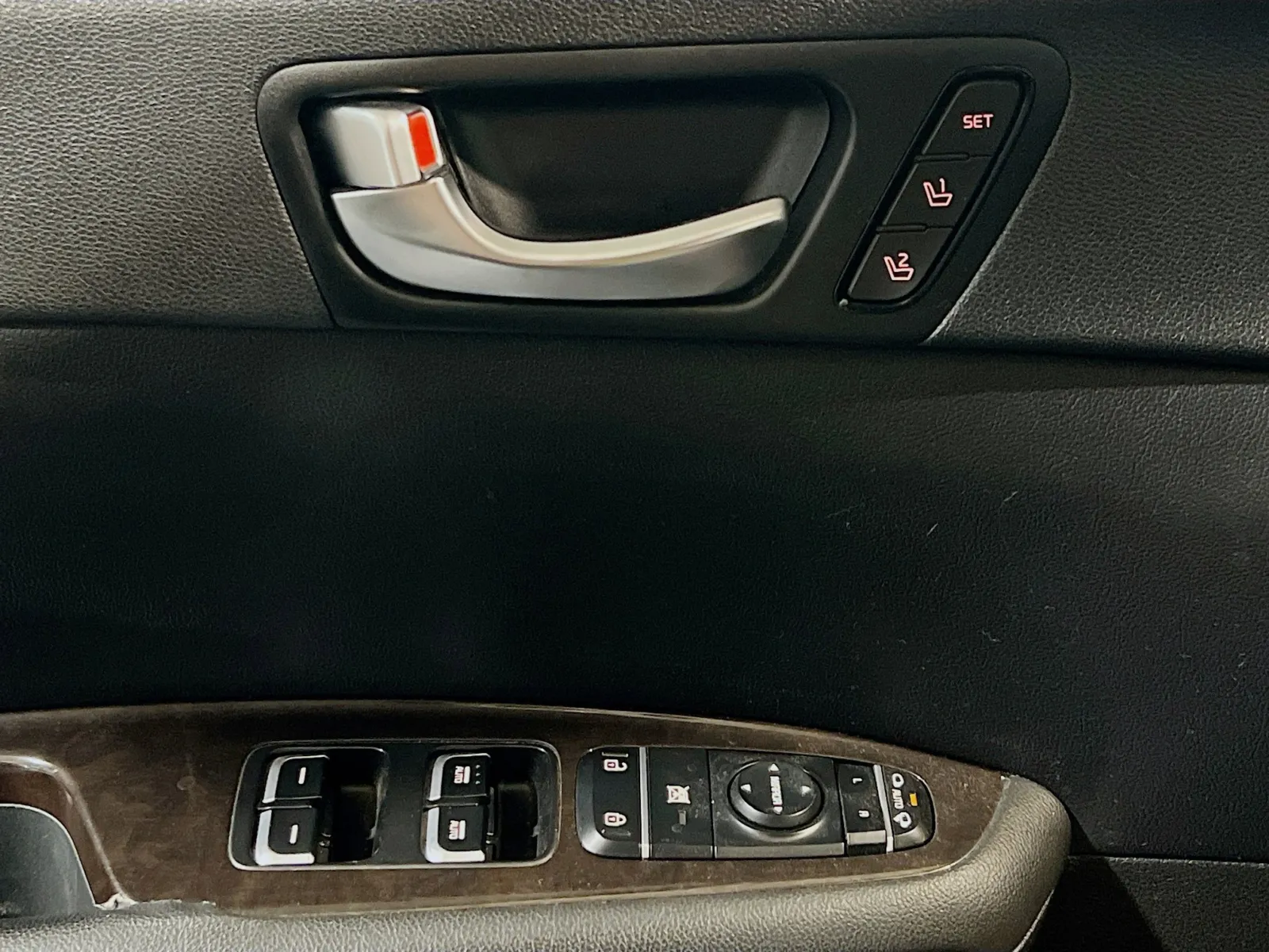 2018 Kia Optima EX - Photo 13