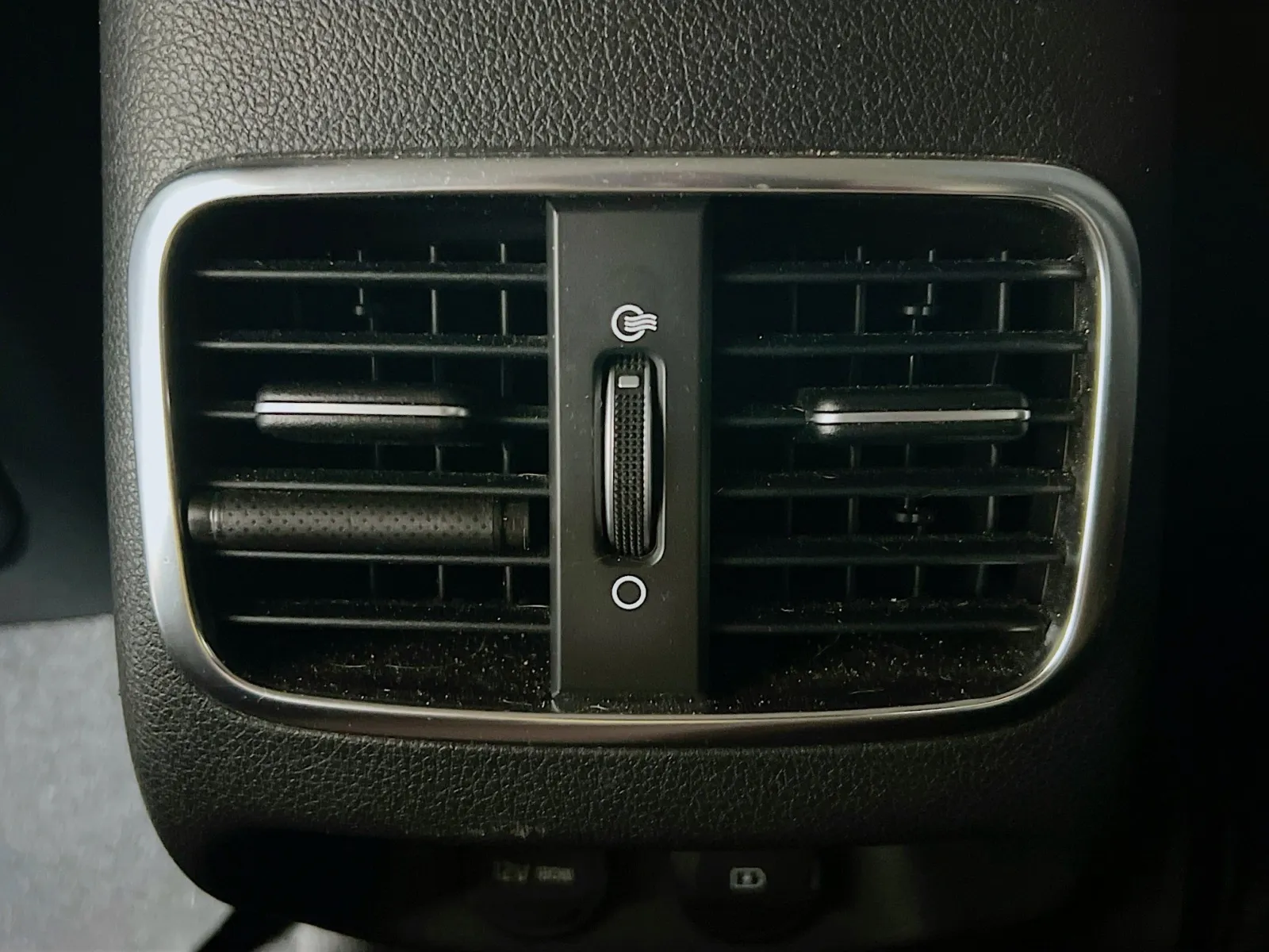 2018 Kia Optima EX - Photo 17