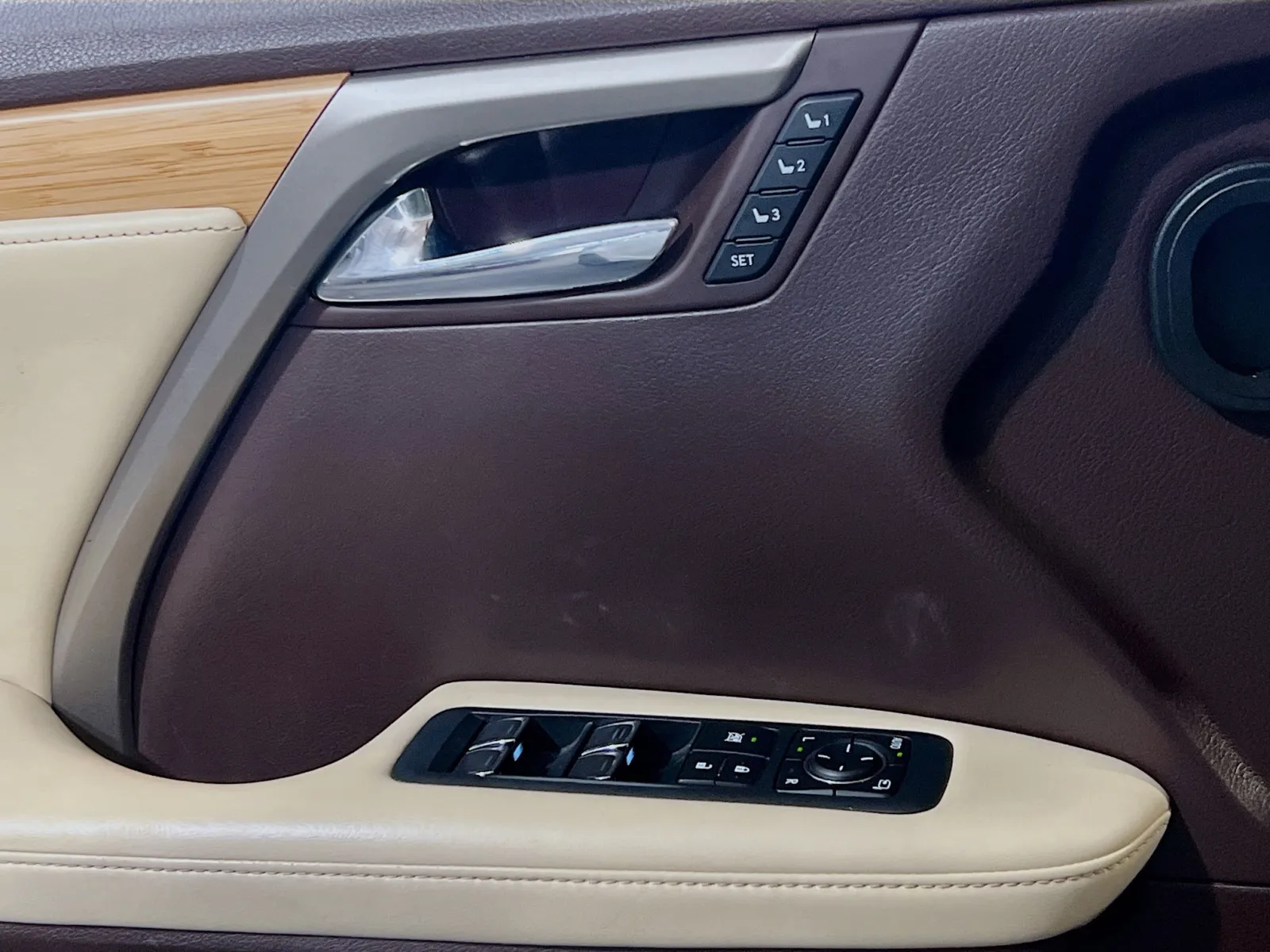 2020 Lexus RX 350 - Photo 14