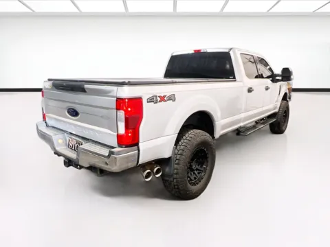 More photos of 2017 Ford Super Duty F-250 SRW XLT at STG Chandler, AZ