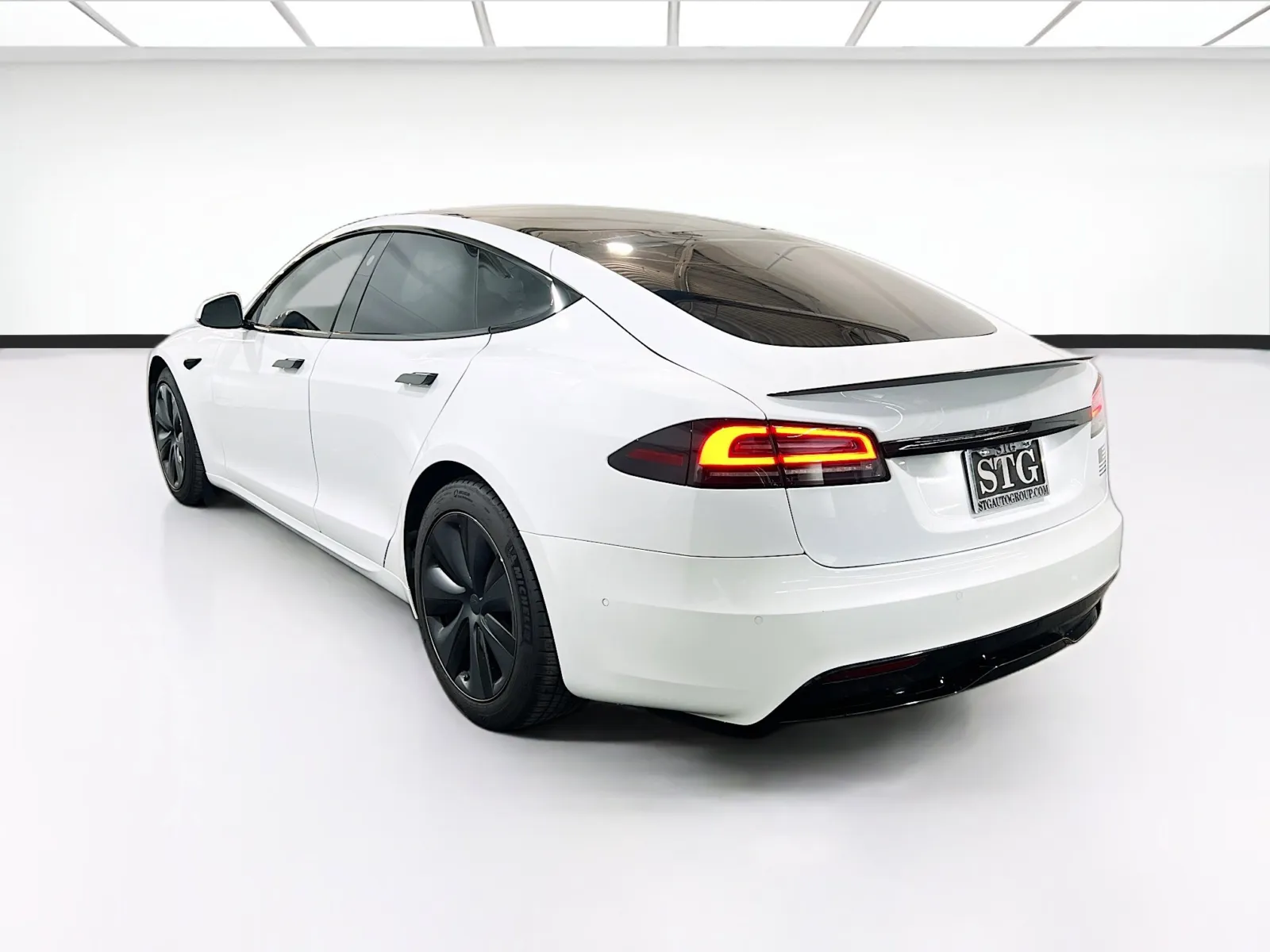 2023 Tesla Model S Base - Photo 6