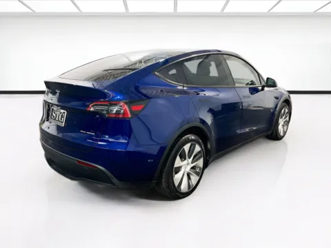 More photos of 2021 Tesla Model Y Long Range at STG Chandler, AZ