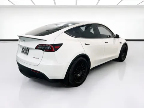 More photos of 2023 Tesla Model Y Performance at STG Chandler, AZ