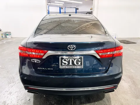 More photos of 2018 Toyota Avalon XLE at STG Chandler, AZ