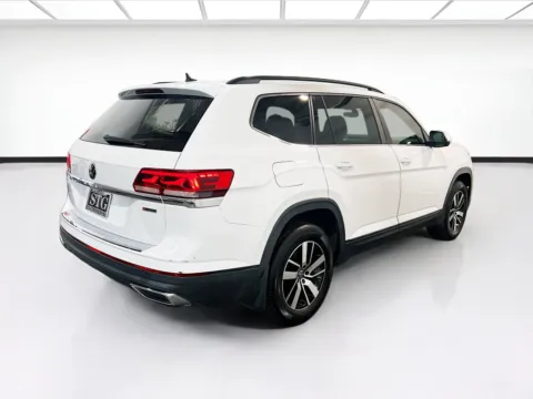 More photos of 2021 Volkswagen Atlas 2.0T SE at STG Chandler, AZ