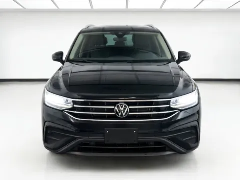 Photos of 2024 Volkswagen Tiguan SE for sale in Chandler, AZ at STG Chandler
