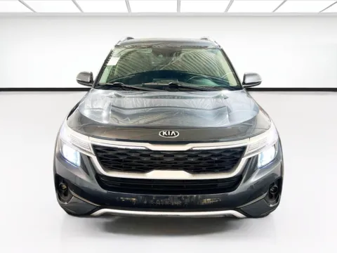 Photos of 2021 Kia Seltos EX for sale in Chandler, AZ at STG Chandler