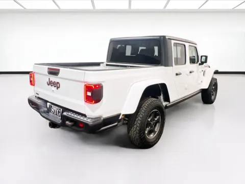 More photos of 2022 Jeep Gladiator Rubicon at STG Chandler, AZ