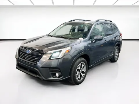 Gray 2023 Subaru Forester Premium for sale in Chandler, AZ