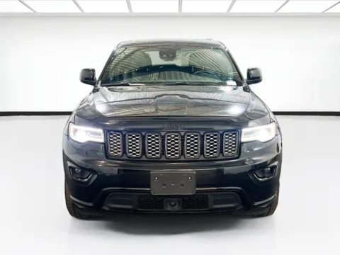 Photos of 2022 Jeep Grand Cherokee WK Laredo X for sale in Chandler, AZ at STG Chandler