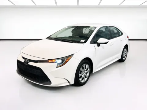 White 2021 Toyota Corolla LE for sale in Chandler, AZ